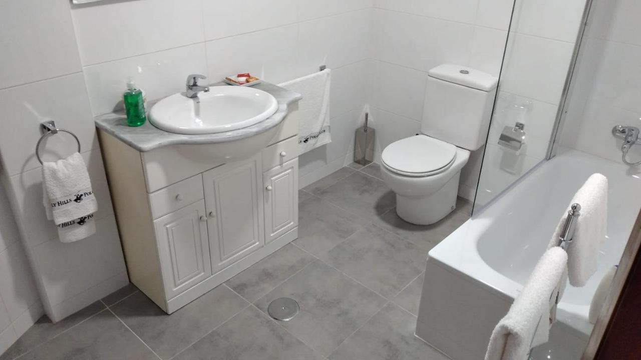 Appartamento Piso En Centro Urbano De Puentedeume Con Terraza Esterno foto